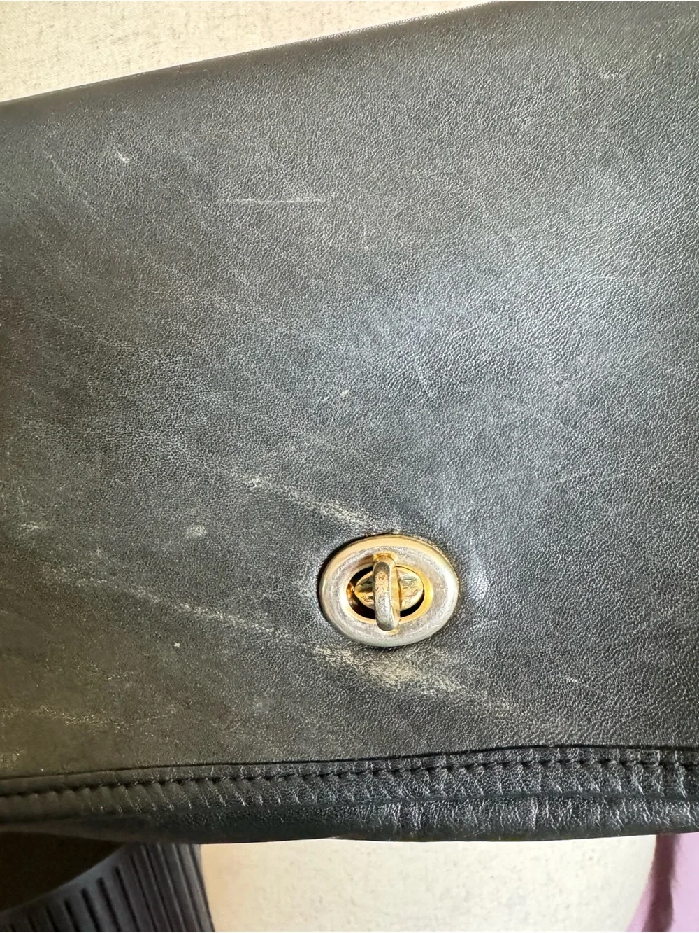 Vintage Classic Black Leather Crossbody Bag